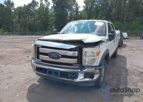 2012 Ford F-250 Xlt z USA, uszkodzony, nr VIN 1FT7W2A61CEB24250